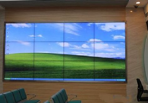 贞丰液晶拼接屏的另类用法。